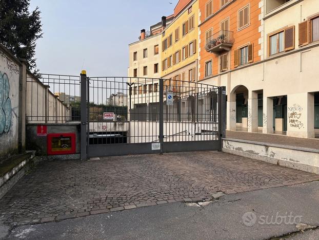 Box/Posto auto Novate Milanese