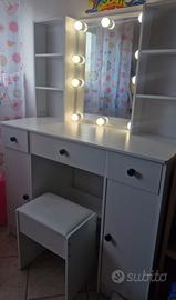 Specchiera da trucco  a led