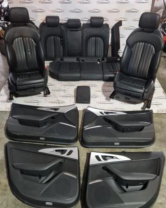 Kit sedili e pannelli in pelle nero S Line Audi A6