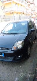 Ford fiesta (leggi)
