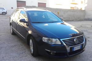 VOLKSWAGEN Passat 6ª serie - 2006
