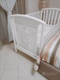 lettino per bambini + cassettiera fasciatoio pali