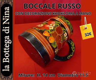 Boccale in legno tornito con decorazione Khokhloma