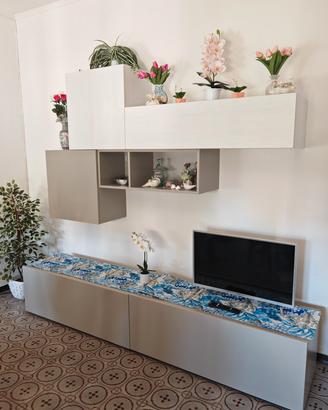 mobile soggiorno in legno