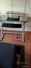 scrivania in vetro temperato