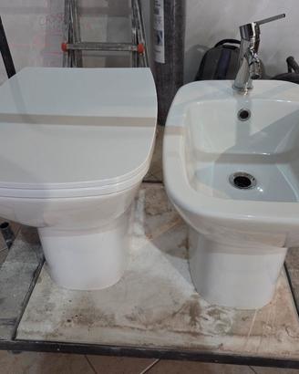 coppia sanitari water WC + bidet nuovi di design 