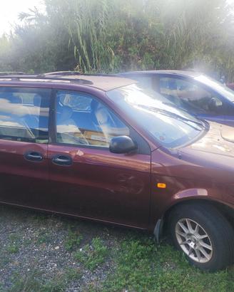 KIA CARNIVAL da lavoro 8 posti  - a 700 euro