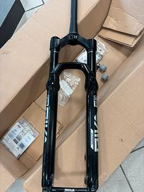 RockShox Forcella Pike Ultimate 2026   3.1 RC2 C2