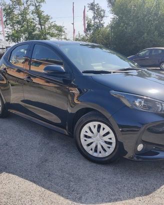 TOYOTA Yaris 1.5 Hybrid 5 porte Business KM 44.0