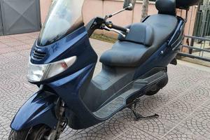 Burgman Suzuki AN 250