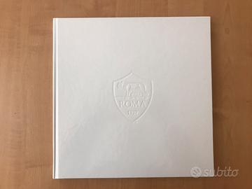 AS ROMA 2015/2016 Official Photobook