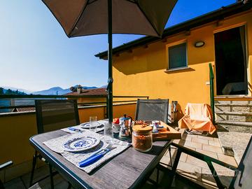 MAISONNETTE vista montagne