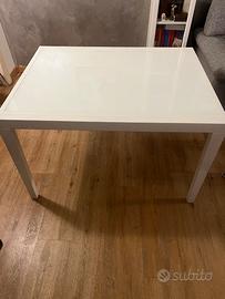 Tavolo sala da pranzo