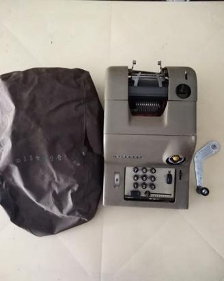 Calcolatrice meccanica Olivetti Vintage Antica
