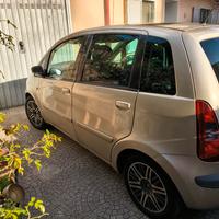 lancia musa 1300 mjt