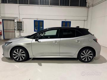 Toyota Corolla 1.8 Hybrid Style