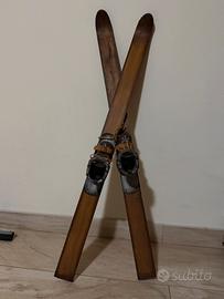 Sci in Legno Vintage - Elegante Arredo Natalizio