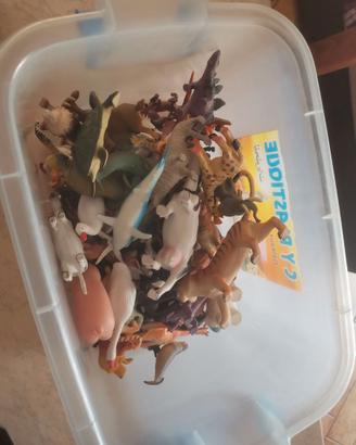 Animali di plastica