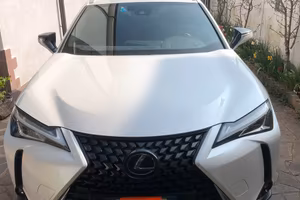 LEXUS 250H 4WD