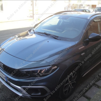 Fiat tipo cross 1.6 mjt 130 CV anno 2022