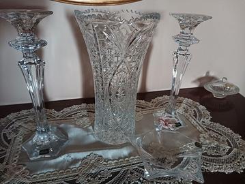 Vaso con Candelabri e ceneriera 