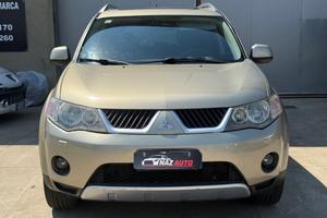 Mitsubishi Outlander 2.0 DI-D Instyle DPF 7p.ti