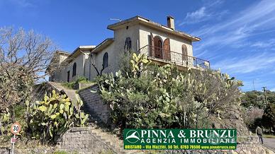 Boroneddu - Villa da ristrutturare