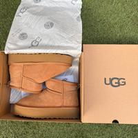 Stivali UGG