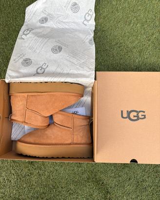 Stivali UGG