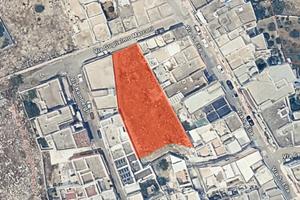 Terreno edificabile di circa 900 mq