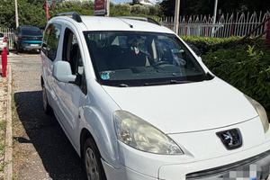 Peugeot Partner Tepee Mix 1.6 HDi 110CV FAP Premiu