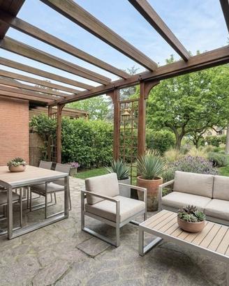 Villa di 200 m² con più di 5 locali a Granarolo de