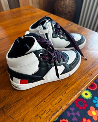 Scarpe Tommy Hilfinger taglia 35