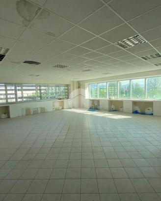 UFFICIO A GRASSOBBIO