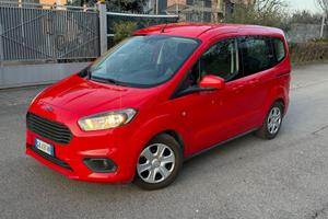 Ford Tourneo Courier 5 posti 1.5 diesel 2020