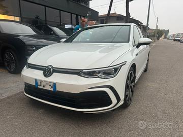 Volkswagen Golf VIII 2020 1.5 etsi R-Line 150cv DS
