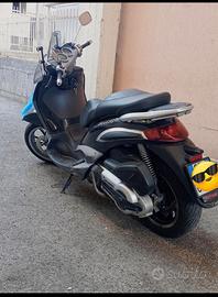 Scooter  beverly 400ie