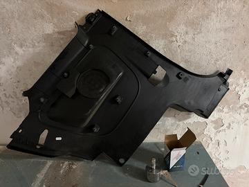 Pannello posteriore dx fiat 500