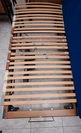 letto singolo con doghe in legno elettriche