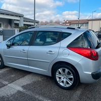 Peugeot 207 1.6 HDi Diesel Per Neopatentati