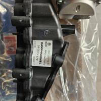 059 129 712 N collettore aspirazione audi