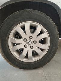 2 pneumatici Vredestein 215/65 R16 4 stagioni 