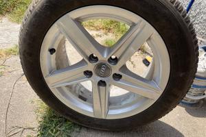 4 CERCHI ORIGINALI AUDI+4 GOMME