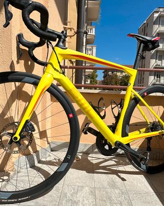 Bicicletta BMC Roadmachine