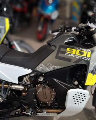 Husqvarna Norden 901 EXPEDITION