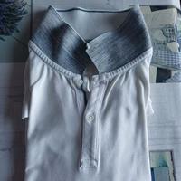 Polo bianca con colletto grigio