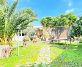 Villa singola su unico livello con 1000 mq di giar