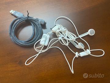 Cavo usb e auricolari Nokia vecchio modello