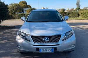 Lexus RX 450h 3.5 V6 Hybrid – 2010 – 118.000 km