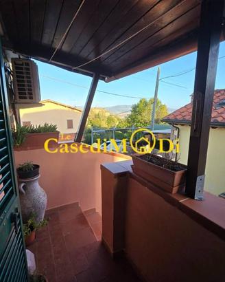 Casa indipendente di 50 m² con 2 locali e posto au